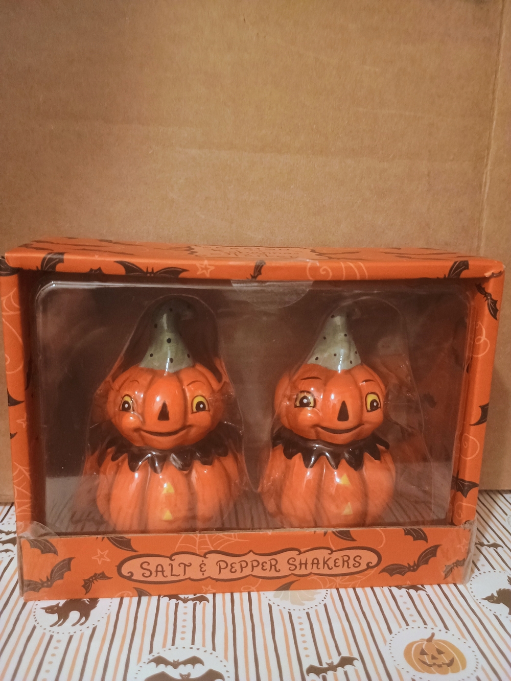 Festive Orange Pumpkin Salt & Pepper Shaker Set